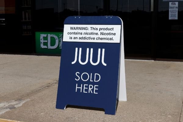 39 States to Investigate Juul's Marketing Tactics