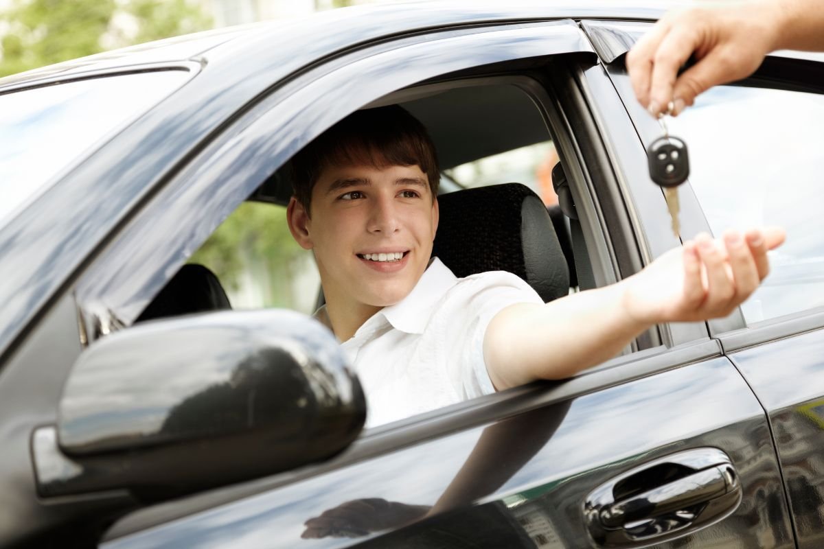 5 Driving Tips for Your Teen Driver